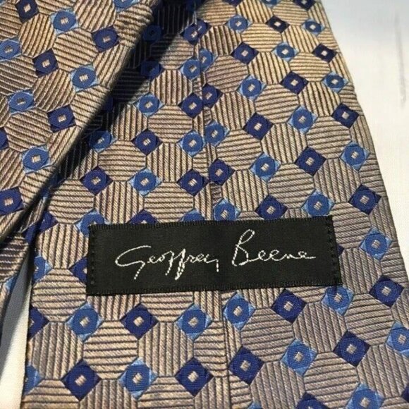 #1505 GEOFFREY BEENE MEN'S SILK WOVEN NECKTIE 56X4 - Picture 2 of 4